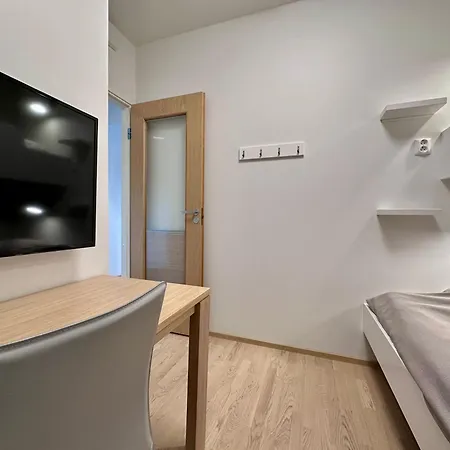 2402 - High Quality *